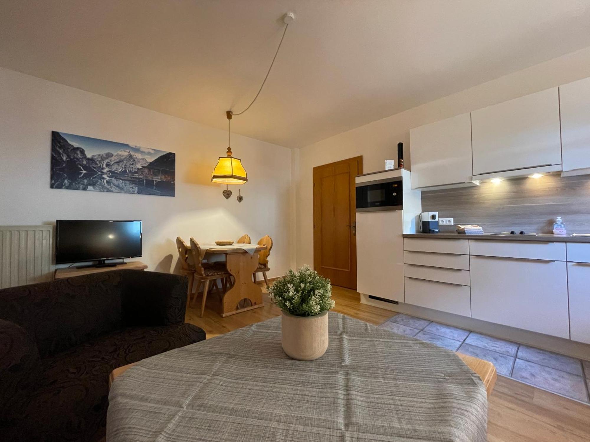 Appartements Diana Bad Kleinkirchheim Ruang foto